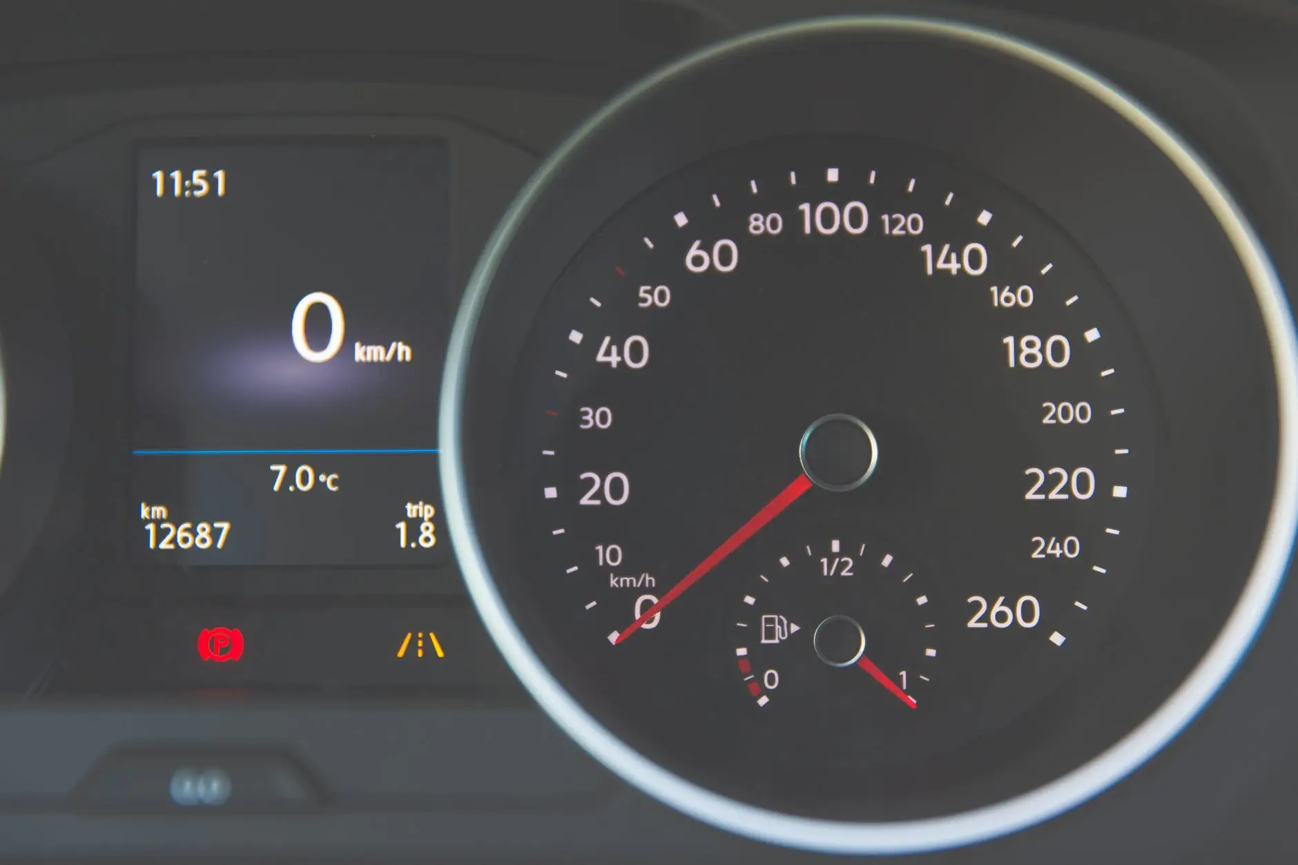 dashboard speedometer gauge fuel